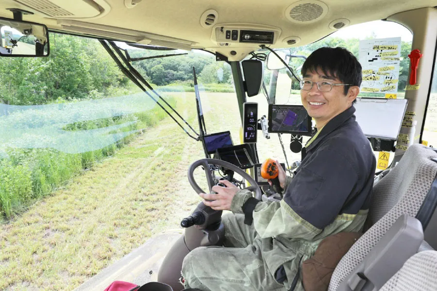 トラクター運転席